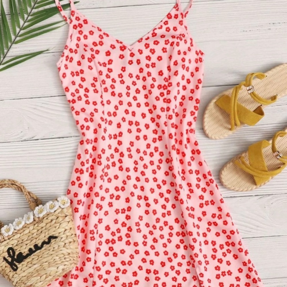 SHEIM Ditsy Floral Slip Dress
